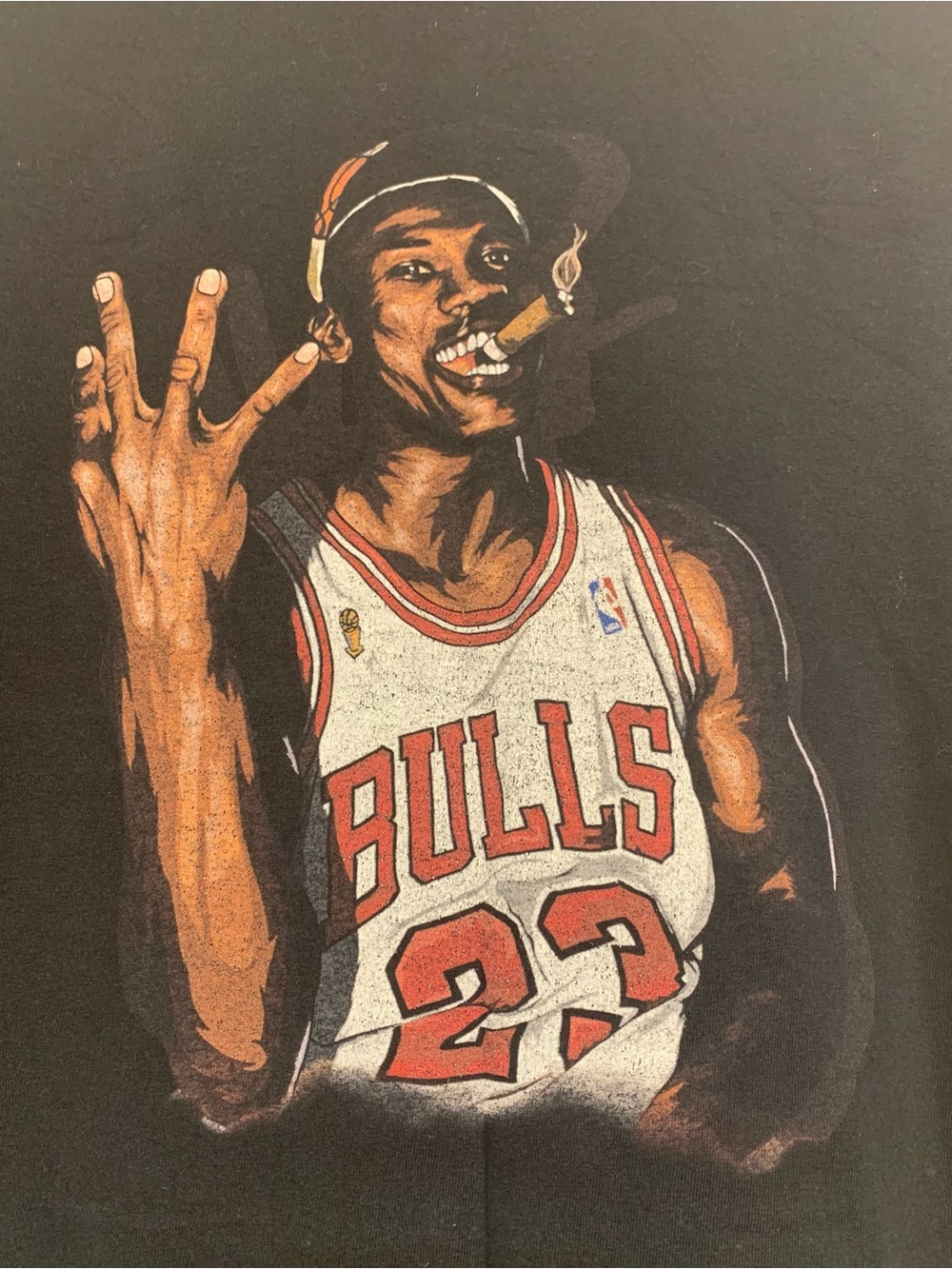 Michael Jordan Chicago Bulls #23 Basketball Damaged XL T-Shirt. 3542